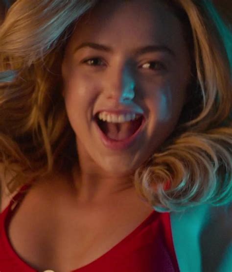 peyton list in a bikini|Screengrabs from A Little White Lie : r/PeytonList